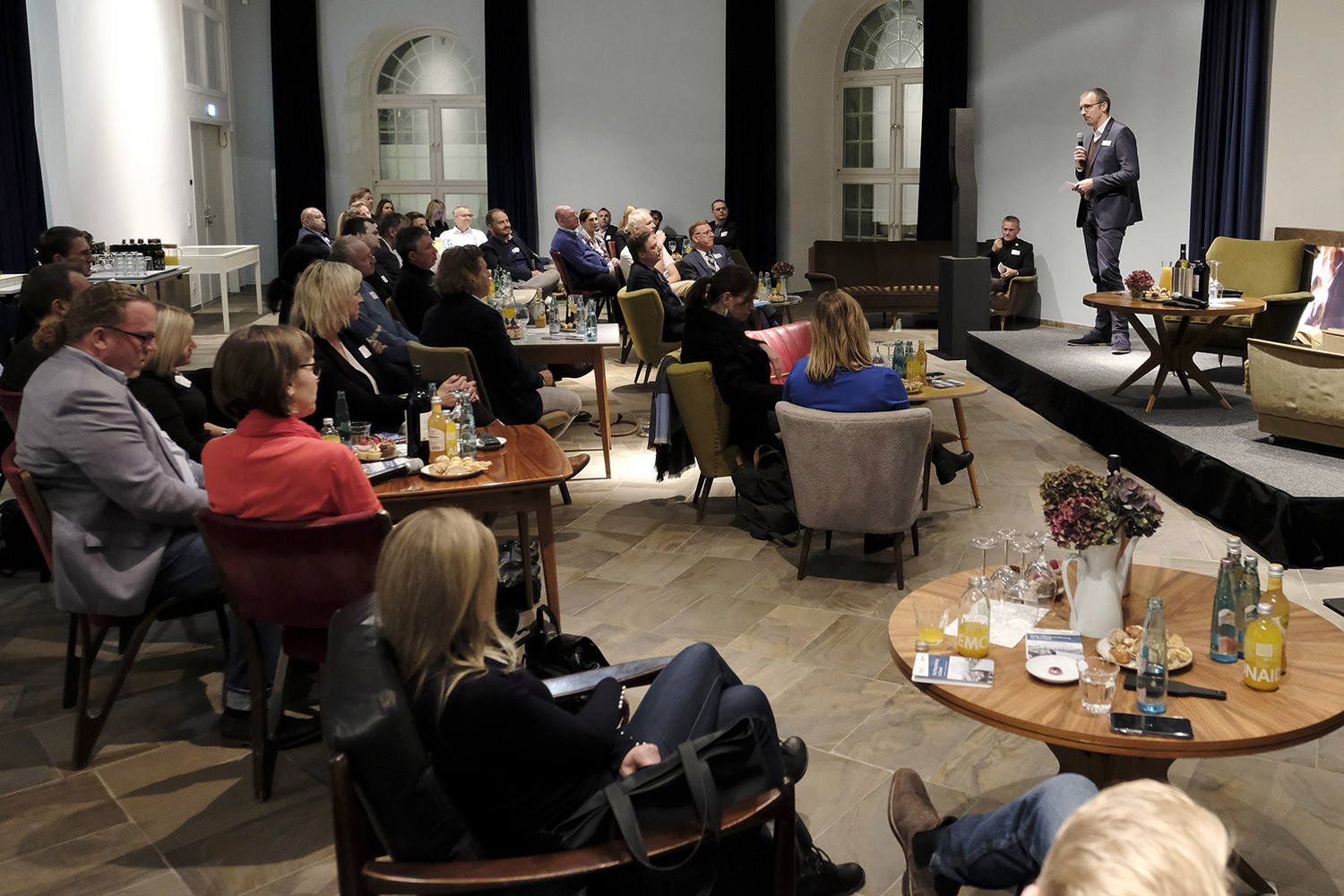 4-3_vertrauensnetzwerk