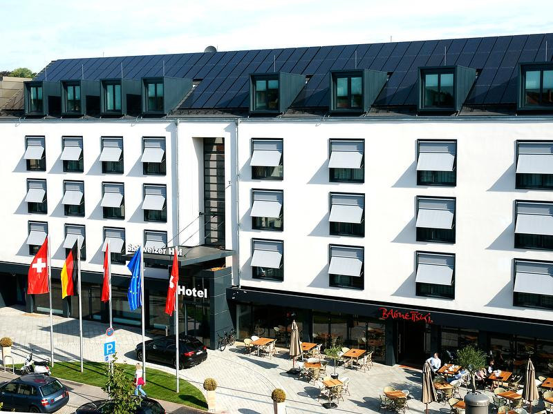 Hotel Schweizer Hof Außenansicht.jpg
