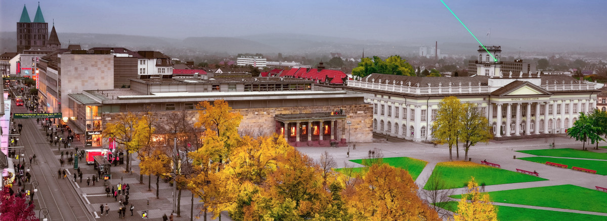 Innenstadt_Kassel_Friedrichsplatz_v2