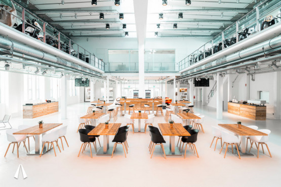 Party Rent - Bestuhlung Buffet Motorra╠êder _Stand 16.08.2021.jpg