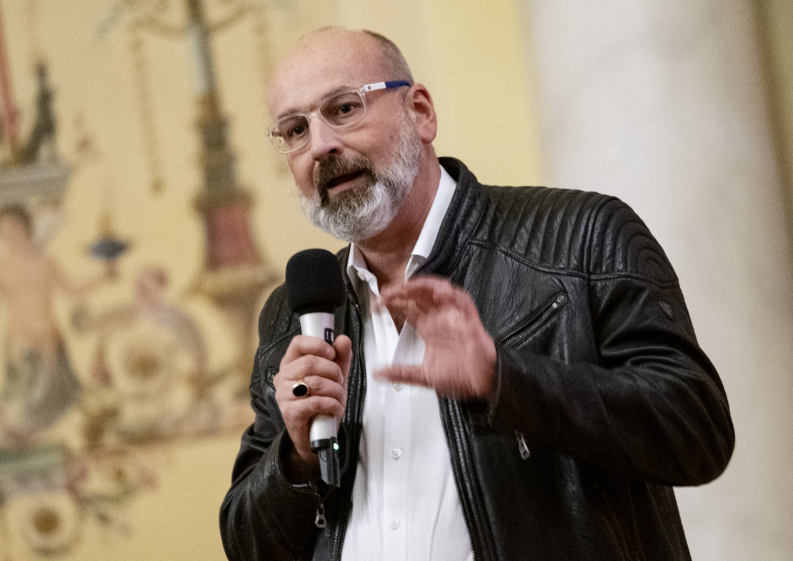 prof-dr-martin-eberle-mhk-gastgeber-und-neues-kcn-mitglied_19396_2220_1602567630