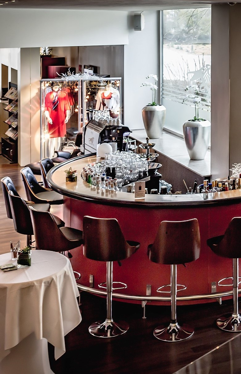 schlosshotel_wilhelmshoehe_bar 8.jpg